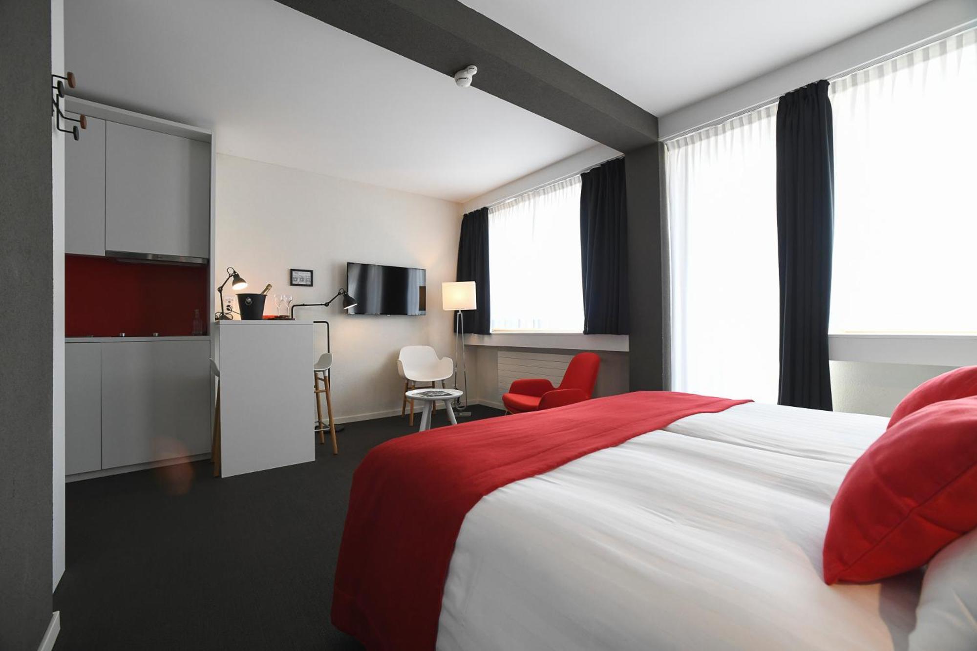 Home Swiss Hotel Geneva Bilik gambar