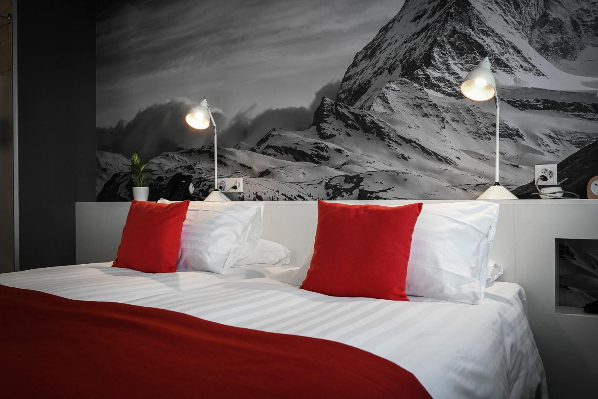 Home Swiss Hotel Geneva Luaran gambar