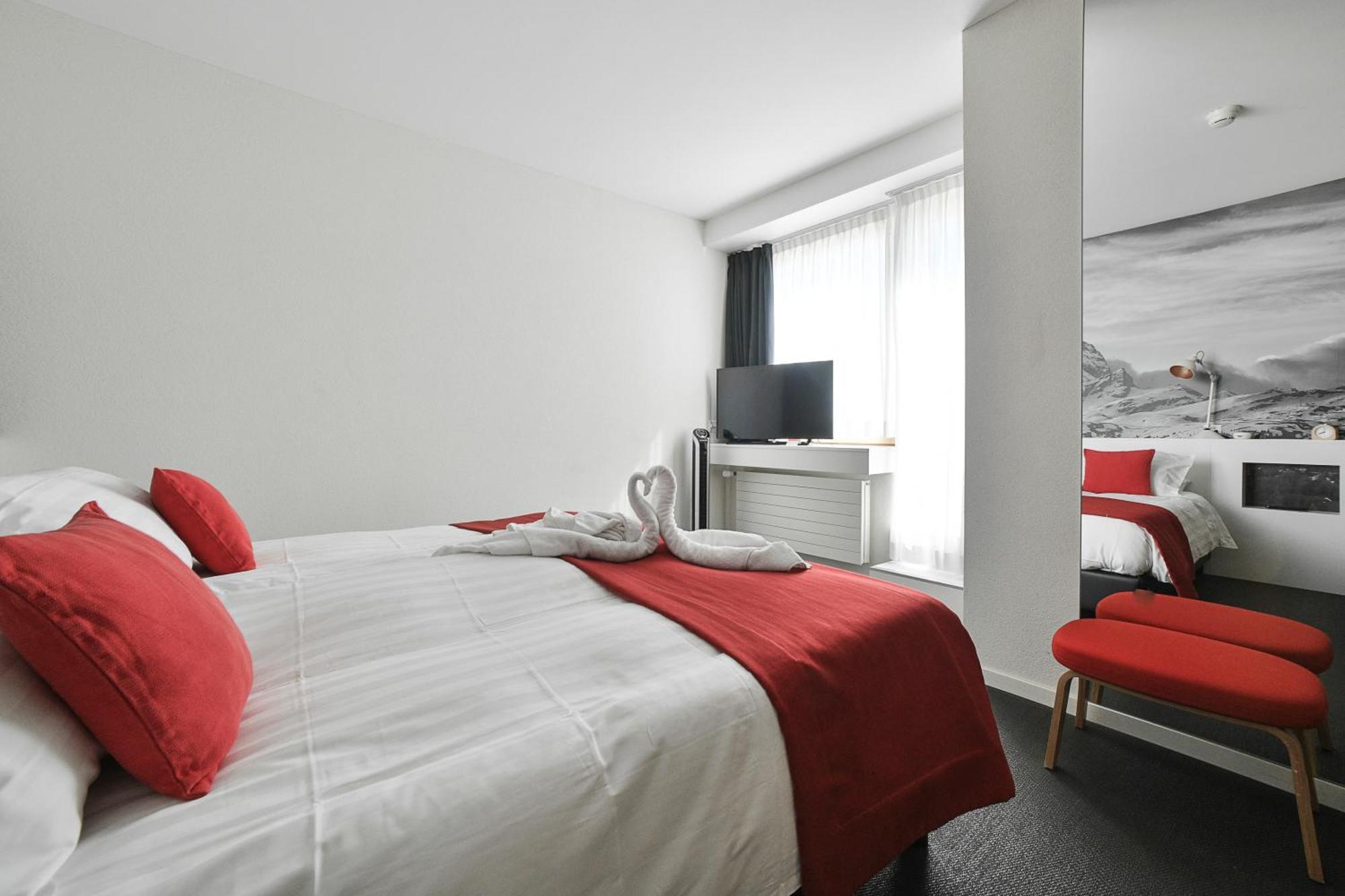 Home Swiss Hotel Geneva Luaran gambar